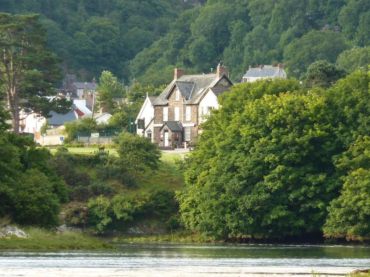 Teifi Netpool Hotel Pembroke Exterior foto